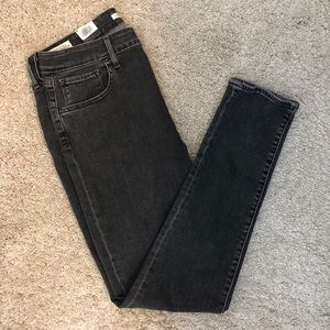 Stunning LEVI’S Premium Jeans